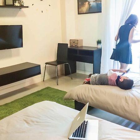 A18 Hotel Nonthaburi Bagian luar foto
