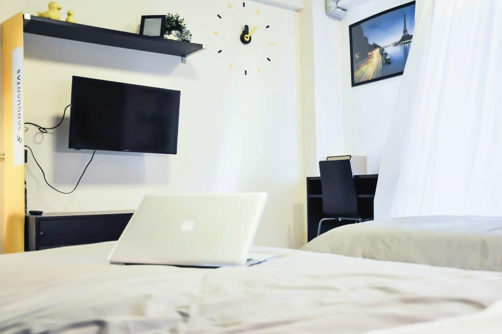 A18 Hotel Nonthaburi Bagian luar foto