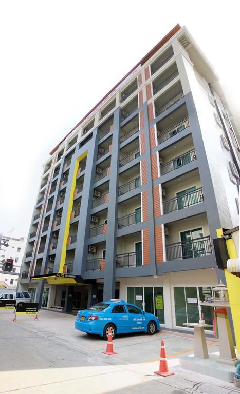 A18 Hotel Nonthaburi Bagian luar foto