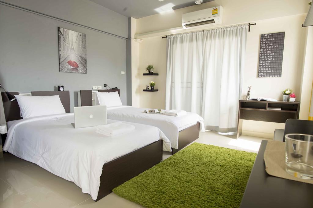 A18 Hotel Nonthaburi Bagian luar foto